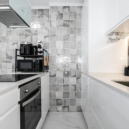 Parque Dos Reis, 3 B アパート *