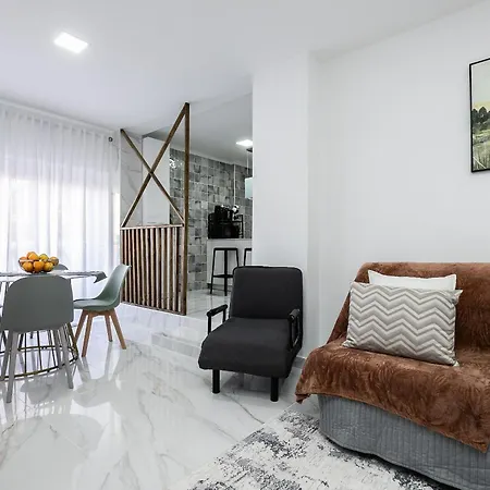 Parque Dos Reis, 3 B *