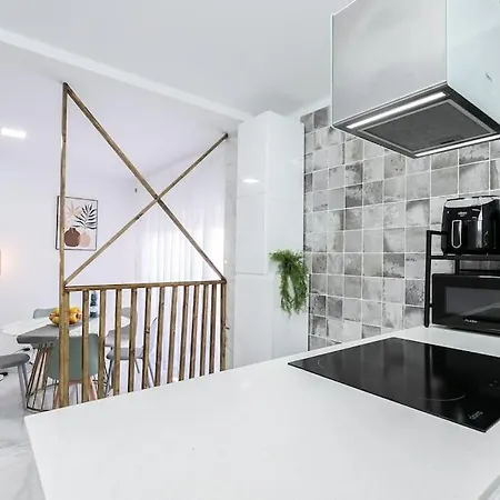 Apartment Parque Dos Reis, 3 B *