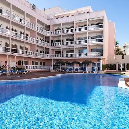 Parque Dos Reis, 3 B Apartment