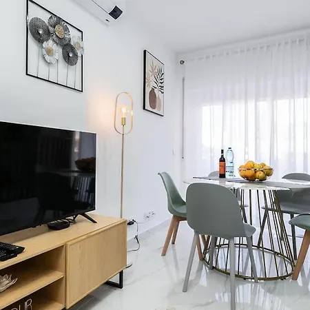 Apartment Parque Dos Reis, 3 B *