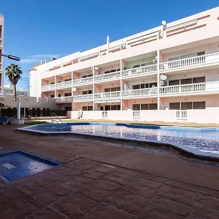 Parque Dos Reis, 3 B