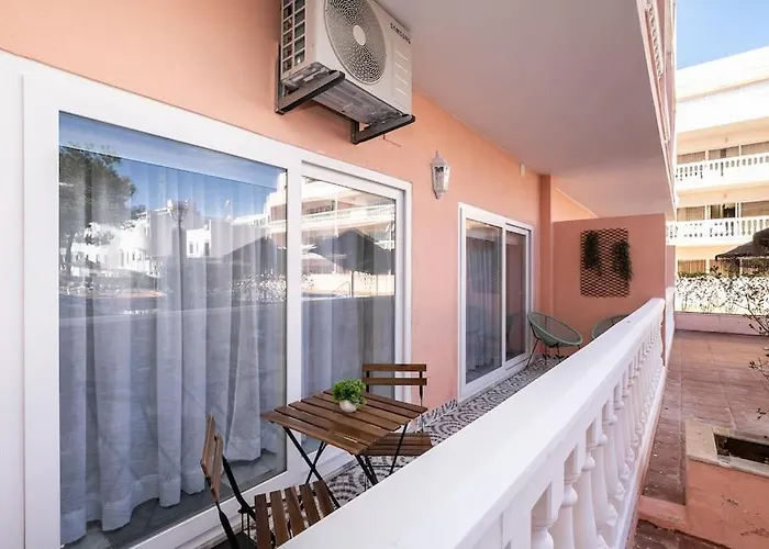 Parque Dos Reis, 3 B *