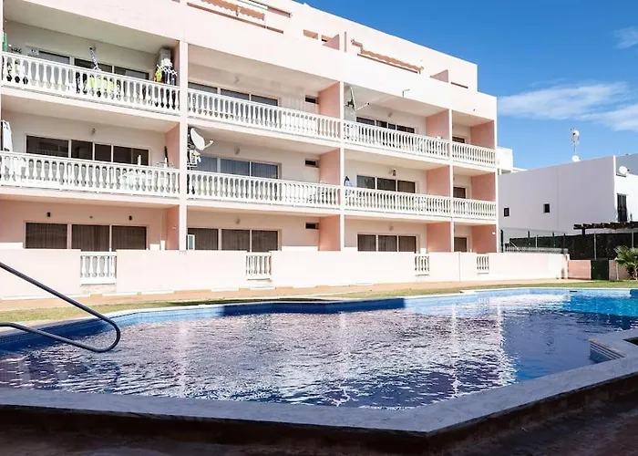 דירה Parque Dos Reis, 3 B