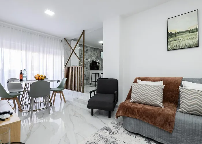 Parque Dos Reis, 3 B *